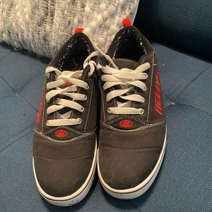 Men’s Heelys Shoes, Size 9